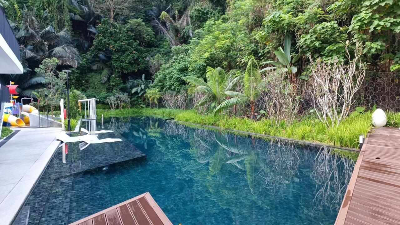 The Cove Hillside *